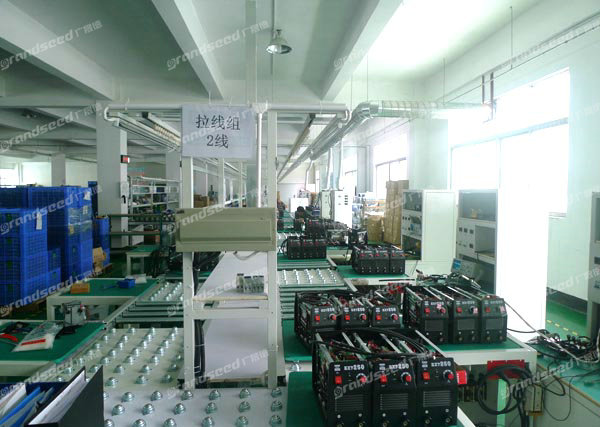 Electric welder double-speed chain production line